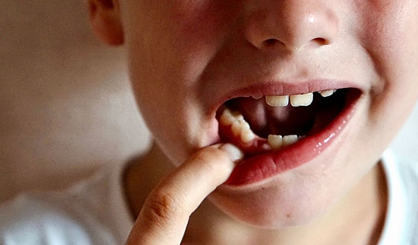 SOSYAL MEDYA ÖNERİLERİ ÇOCUKLARIN DİŞ SAĞLIĞINI RİSKE ATMASIN