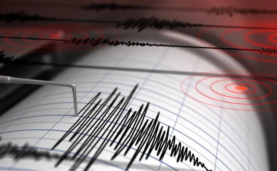İSTANBUL’DA DEPREM ZİNCİRİ: 6,2 ANA ŞOK, 51 ARTÇI
