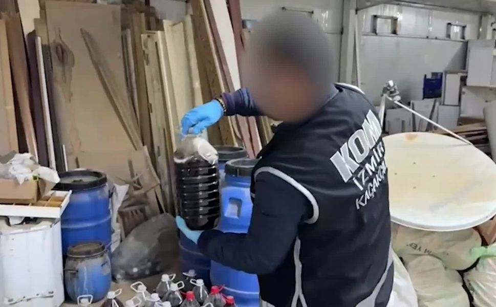 YILBAŞI ÖNCESİ TONLARCA ETİL ALKOL VE KAÇAK ÜRÜN YAKALANDI