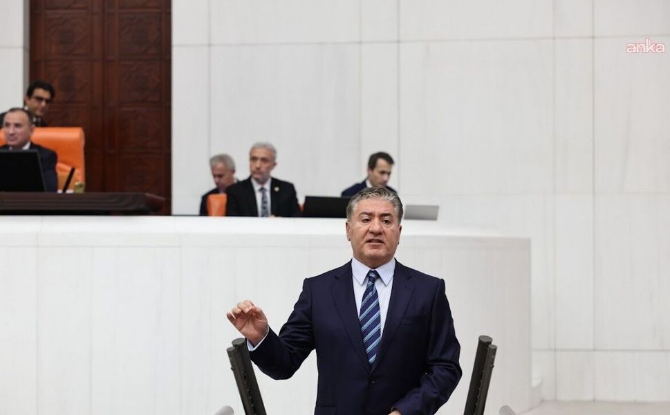 "TANJU ÖZCAN’ın TUTUKLANMASI SİYASİ BİR KUMPASTIR"