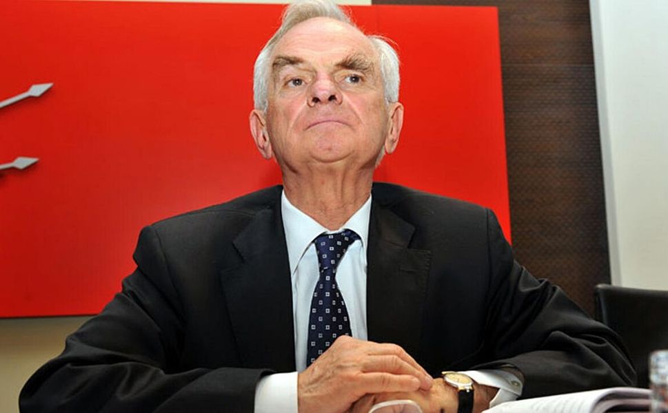 ÖNDER SAV 70 YILDIR ÜYESİ OLDUĞU CHP'DEN İSTİFA ETTİ