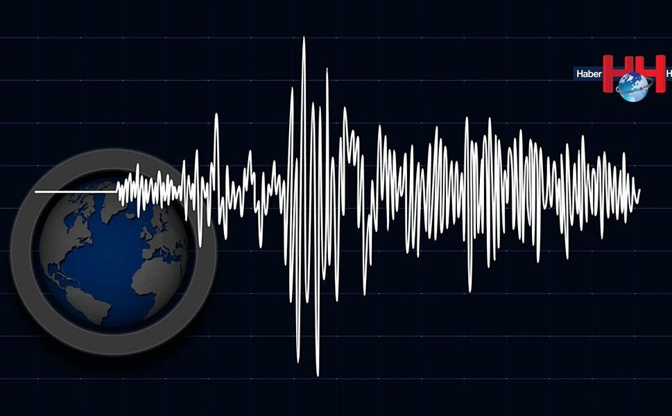 ENDONEZYA'NIN FLORES ADASINDA 7,7 BÜYÜKLÜĞÜNDE DEPREM