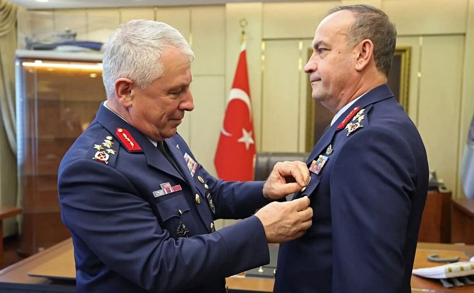 HAVA KUVVETLERİ KOMUTANI RAFET DALKIRAN GÖREVE BAŞLADI