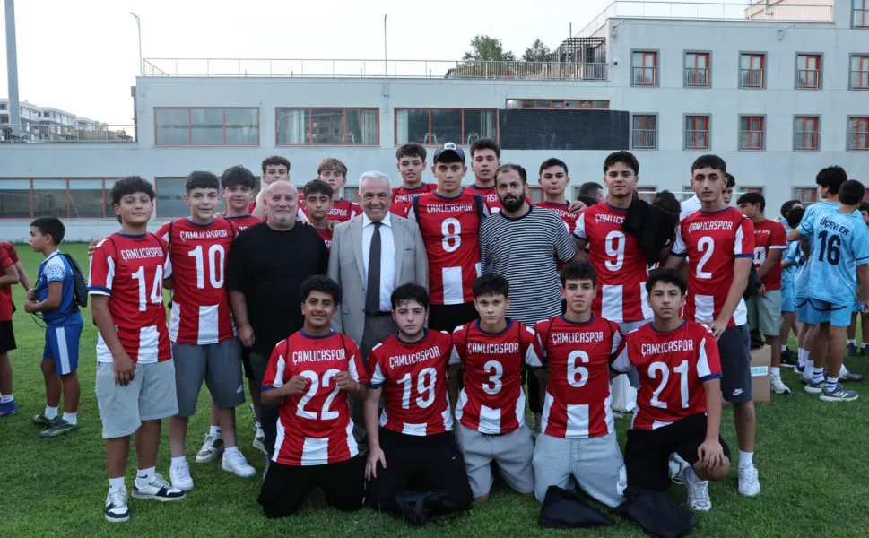 NİLÜFER BELEDİYESİ'NDEN AMATÖR SPOR KULÜPLERİNE 3 MİLYON LİRALIK DESTEK