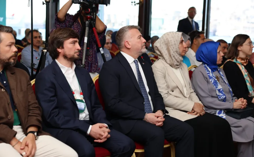 YEŞİLAY'DAN GÖÇMENLERE YÖNELİK "BAĞIMLILIK ÖNLEME MODELİ"