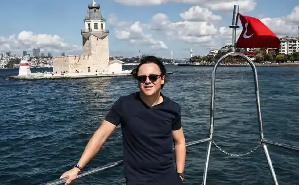 F1'in EFSANE PİLOTU FELİPE MASSA, İSTANBUL'a HAYRAN KALDI
